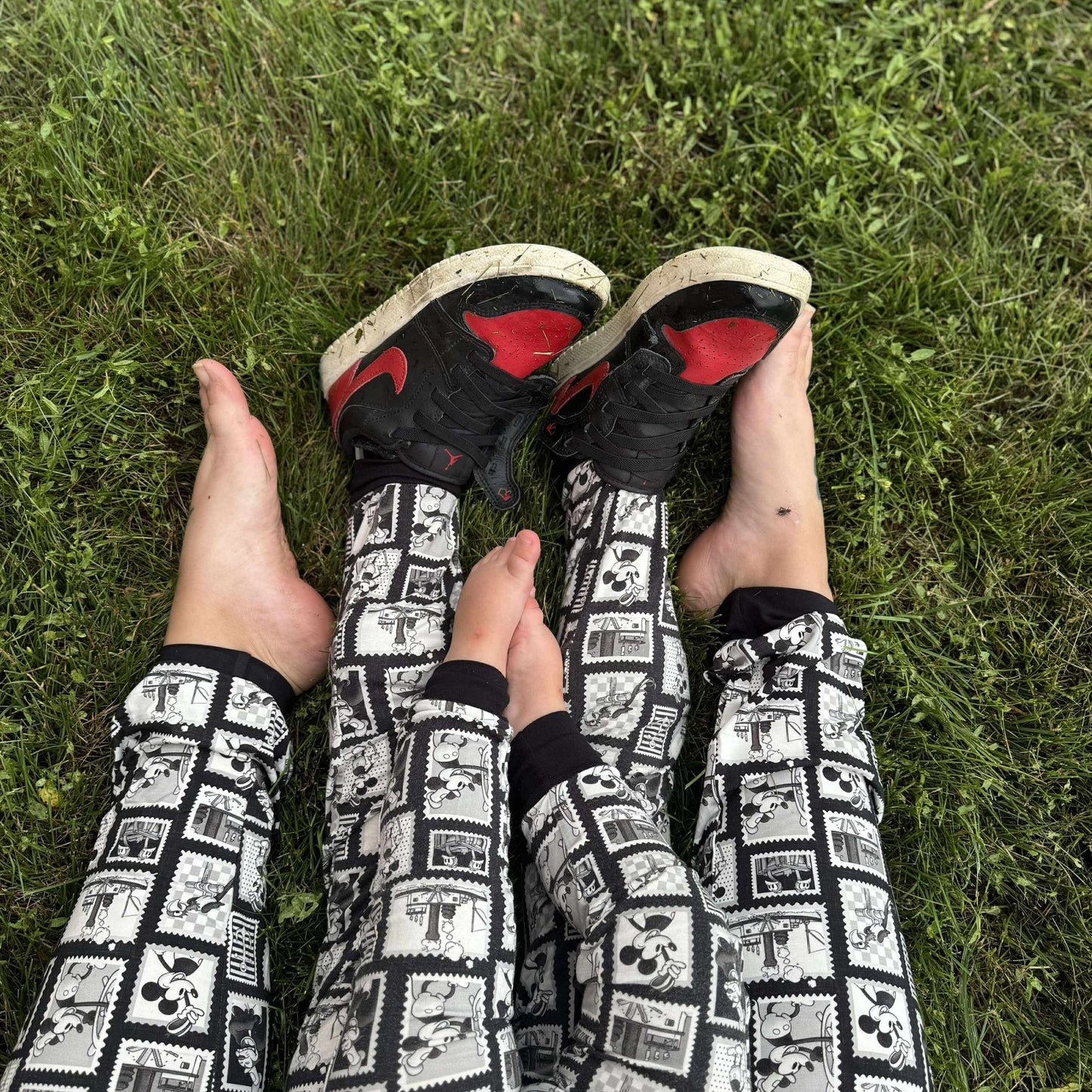 Stamping Steamboat Woman's Joggers