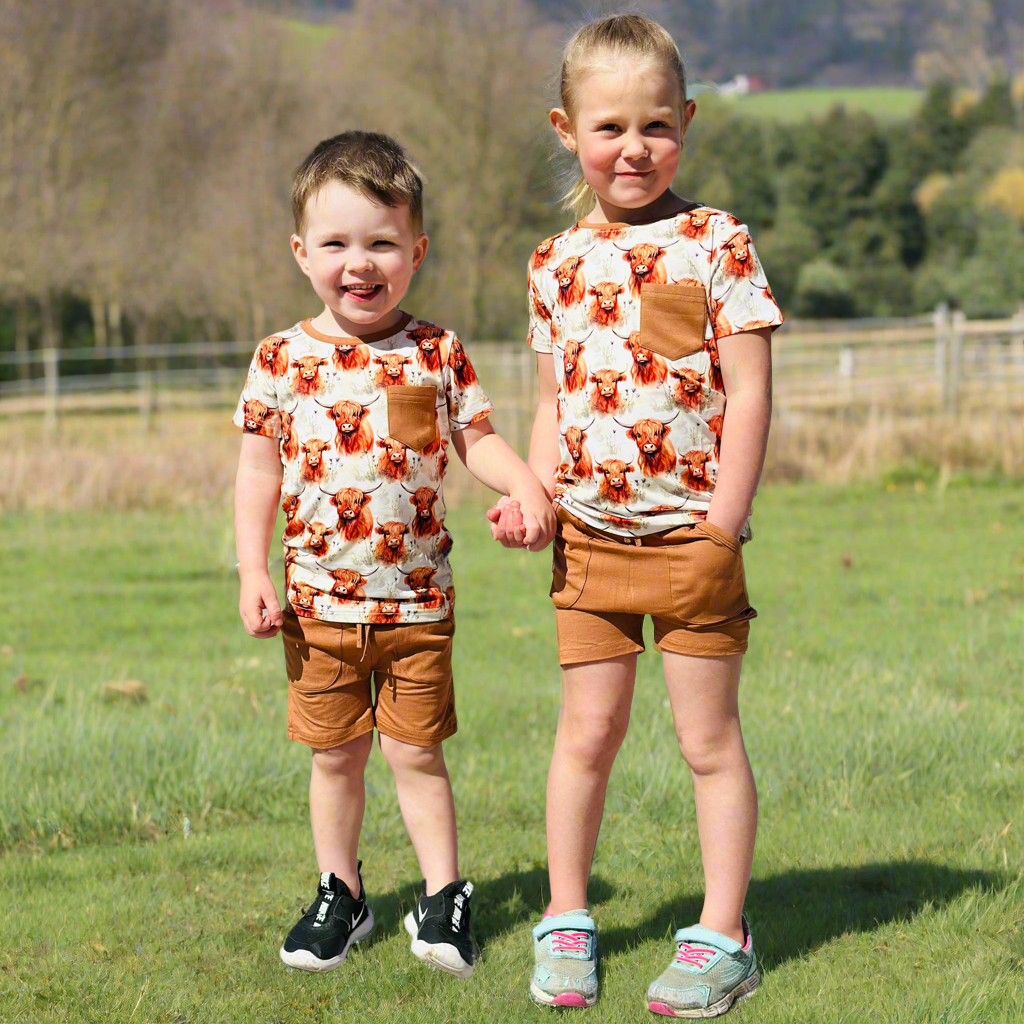 Highland Meadows Short Set