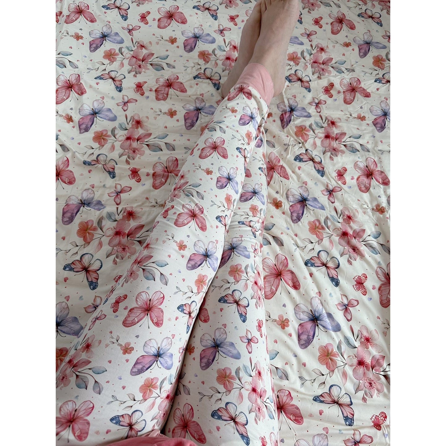 Butterfly Kisses Woman’s Joggers