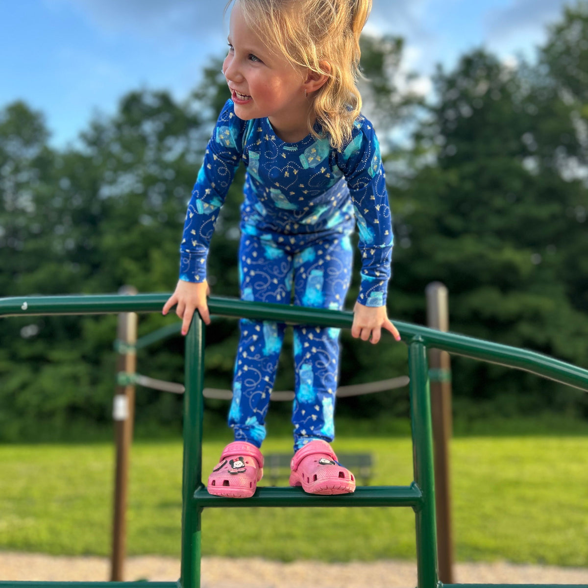 Glow in the Meadows Matching Set