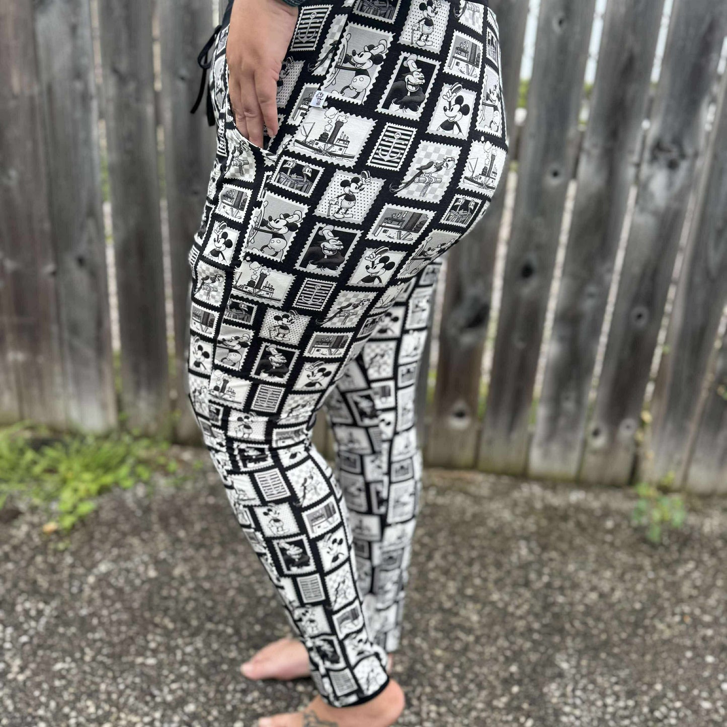 Stamping Steamboat Woman's Joggers