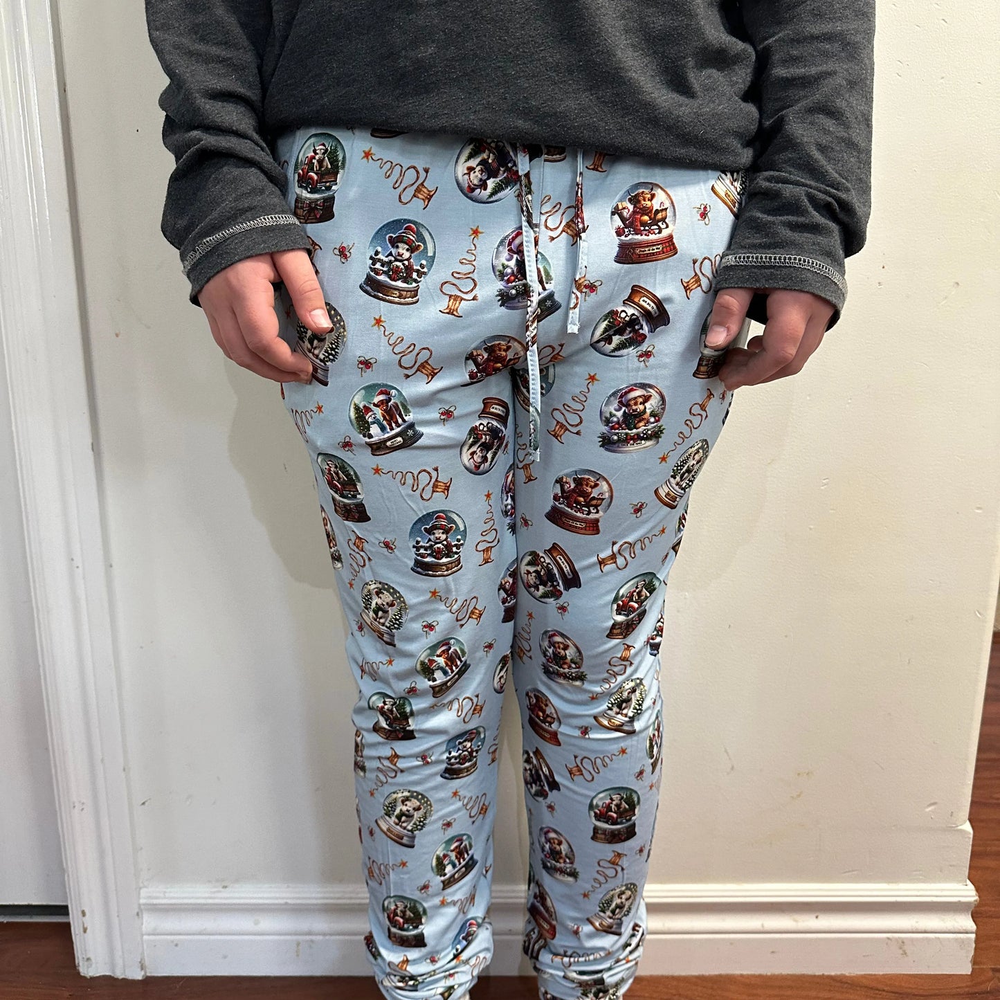 Highland Holiday Woman’s Joggers